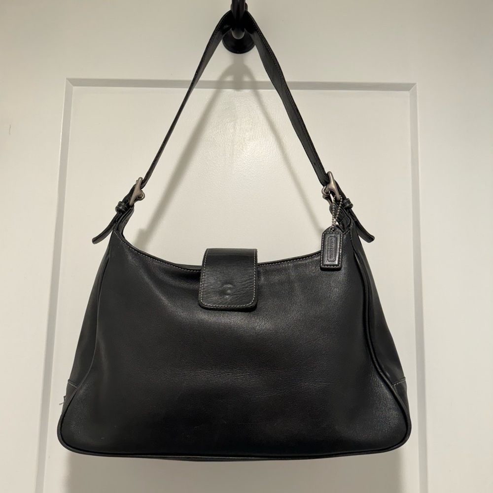 Coach Vintage Hampton Hobo Black Leather Shoulder Bag